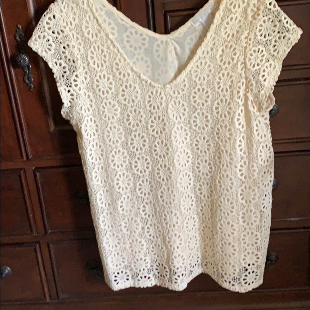 Design History crochet top with lining